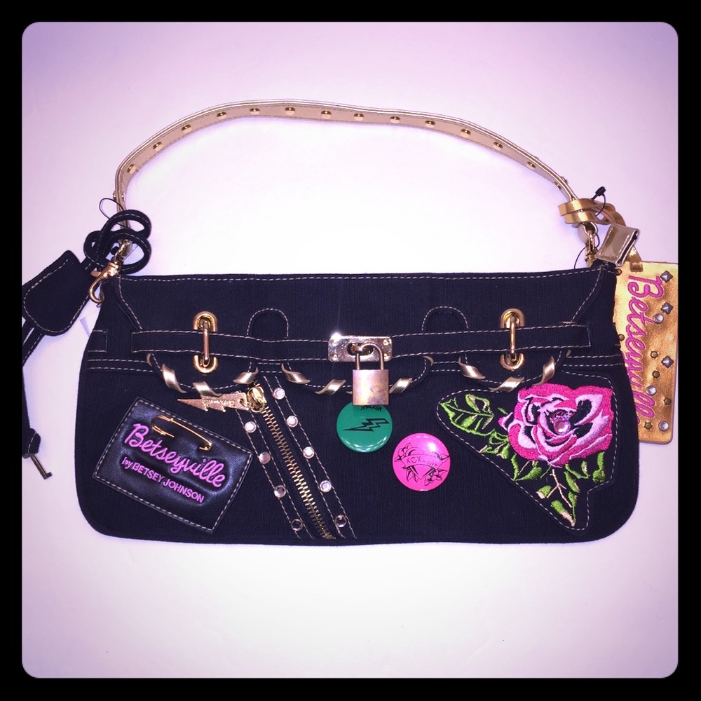 Betseyville Zipper Top Envelope Fabric Handbag 💞